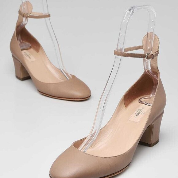 Valentino Beige Leather Mid Heel Ankle Wrap Pump Size 9.5/40 - Picture 2 of 5